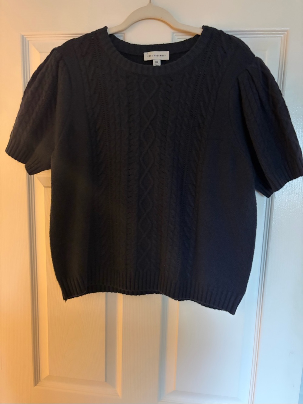 Zara Short-Sleeve Cable Knit Sweater - Black